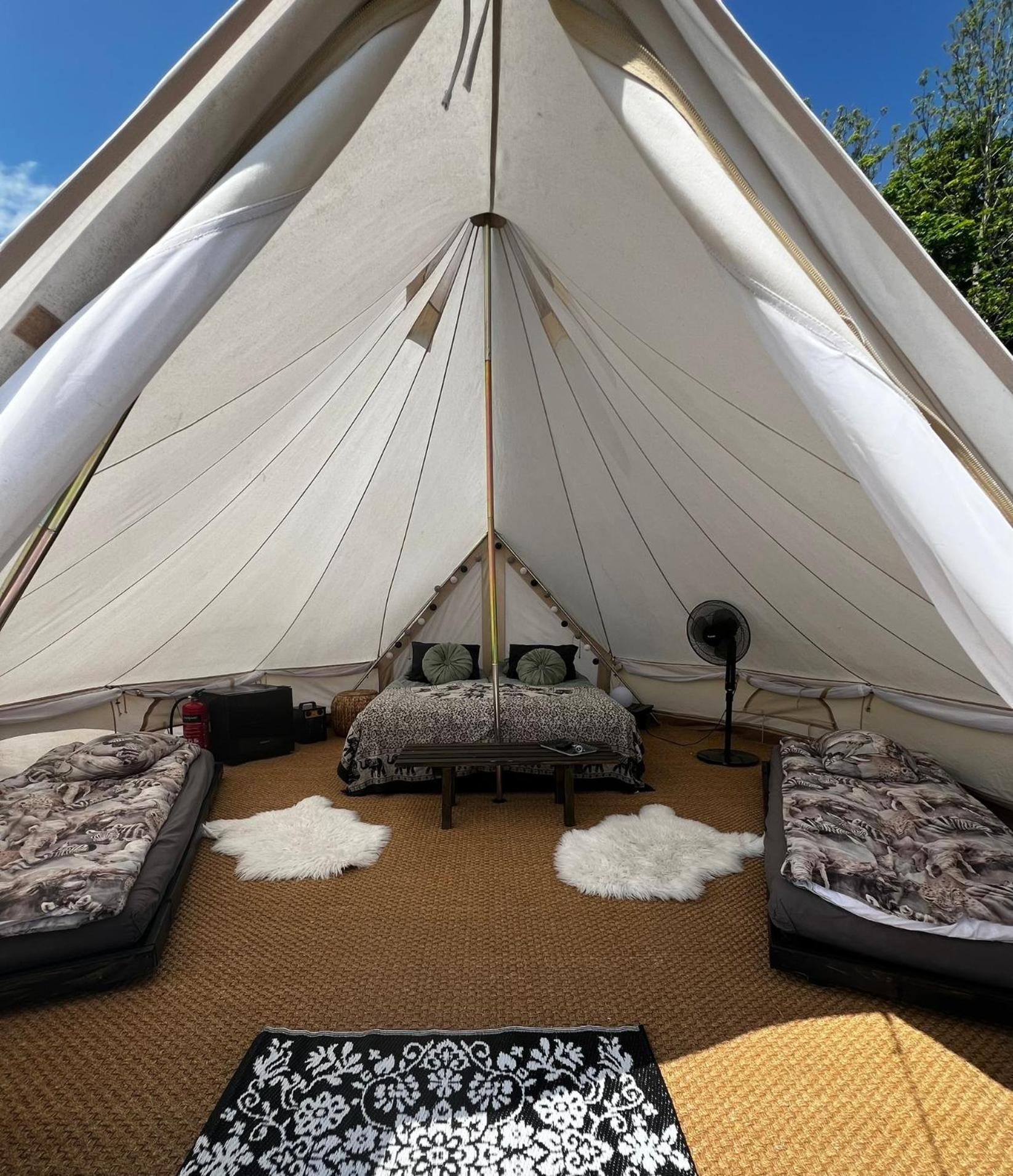 Vaettervy Glamping Hotel Habo Luaran gambar