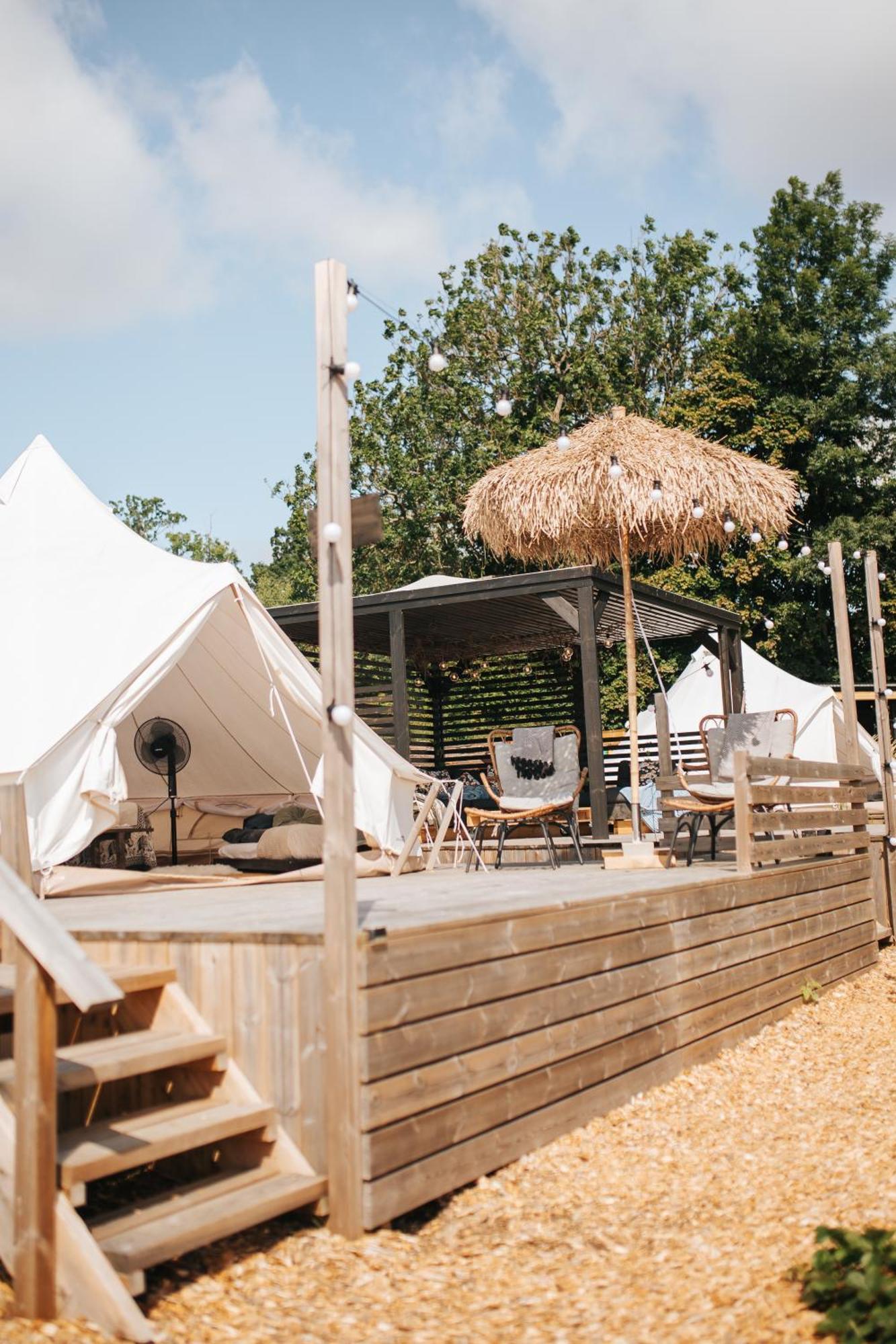 Vaettervy Glamping Hotel Habo Luaran gambar